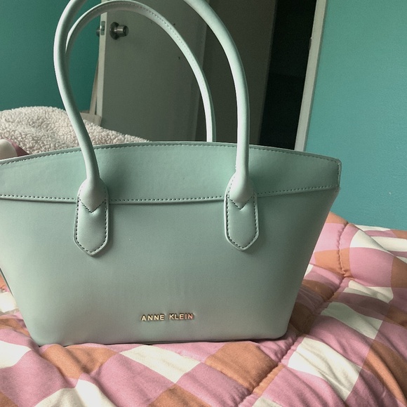 Anne Klein (BABY BLUE bag - Picture 1 of 2